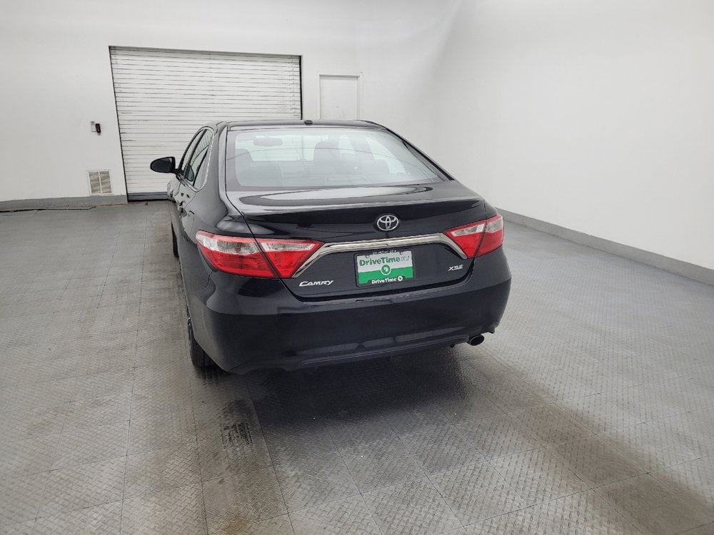Used 2015 Toyota Camry XSE w/ Moonroof Package image 6