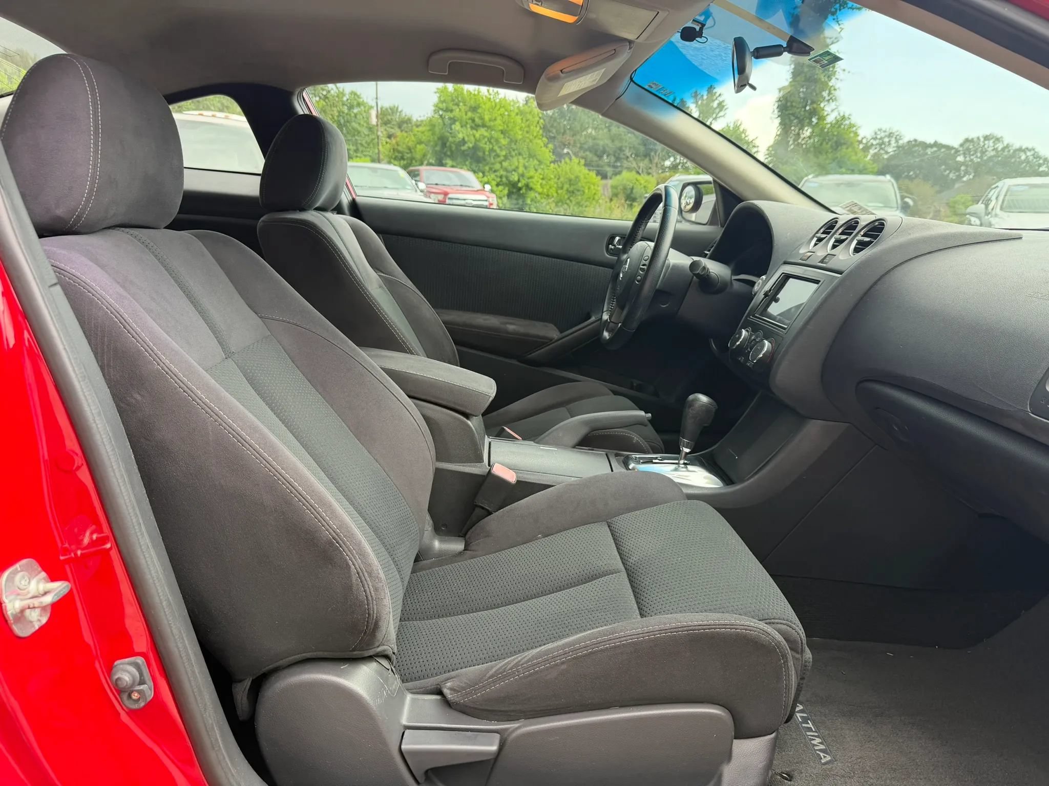 Used 2012 Nissan Altima 2.5 S w/ Convenience Pkg FWD image 18