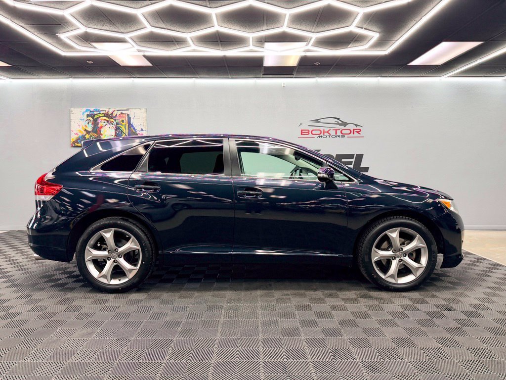 Used 2014 Toyota Venza XLE w/ XLE Premium Package FWD image 17