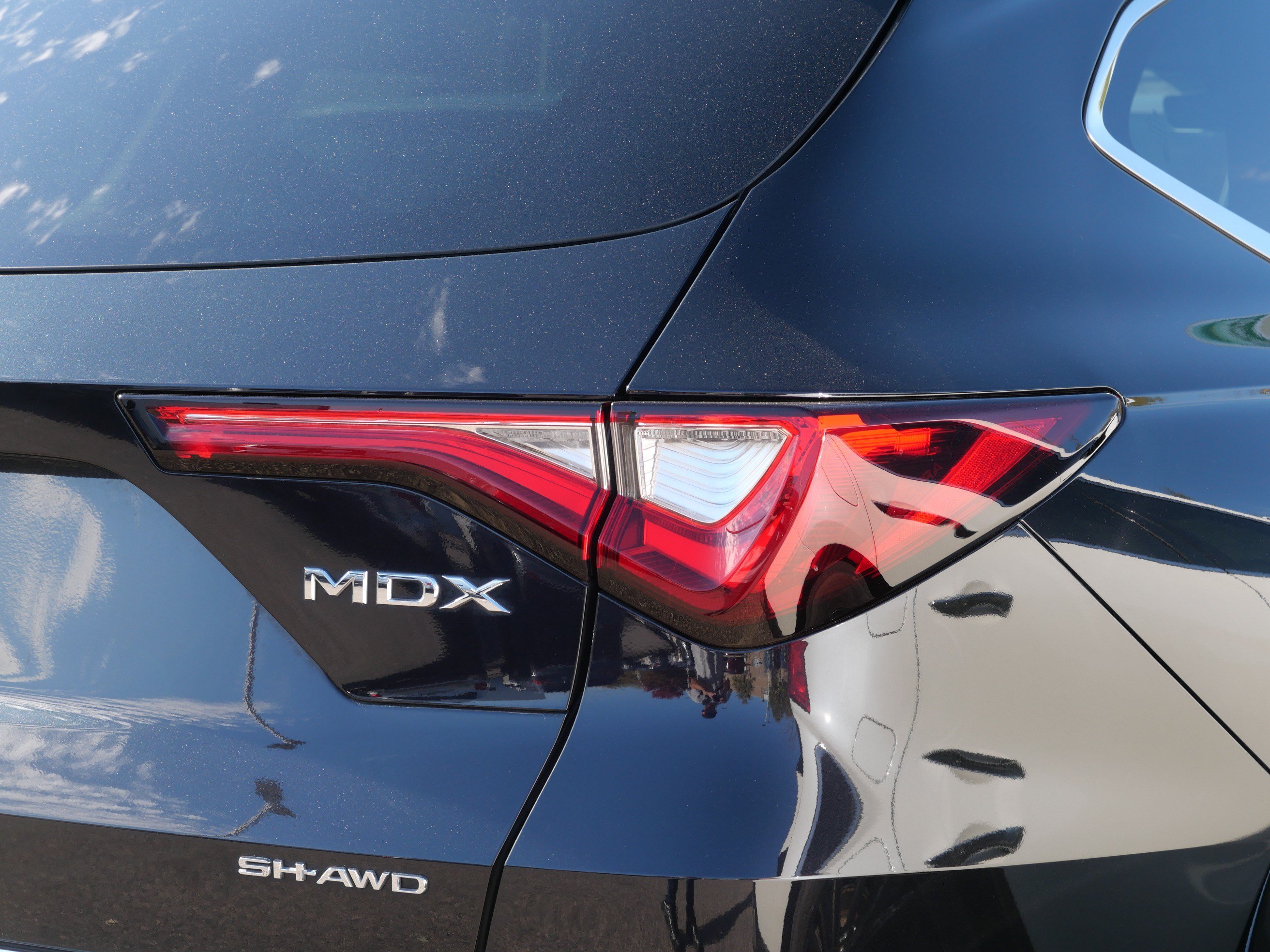 Used 2024 Acura MDX w/ Technology Package AWD/4WD image 6