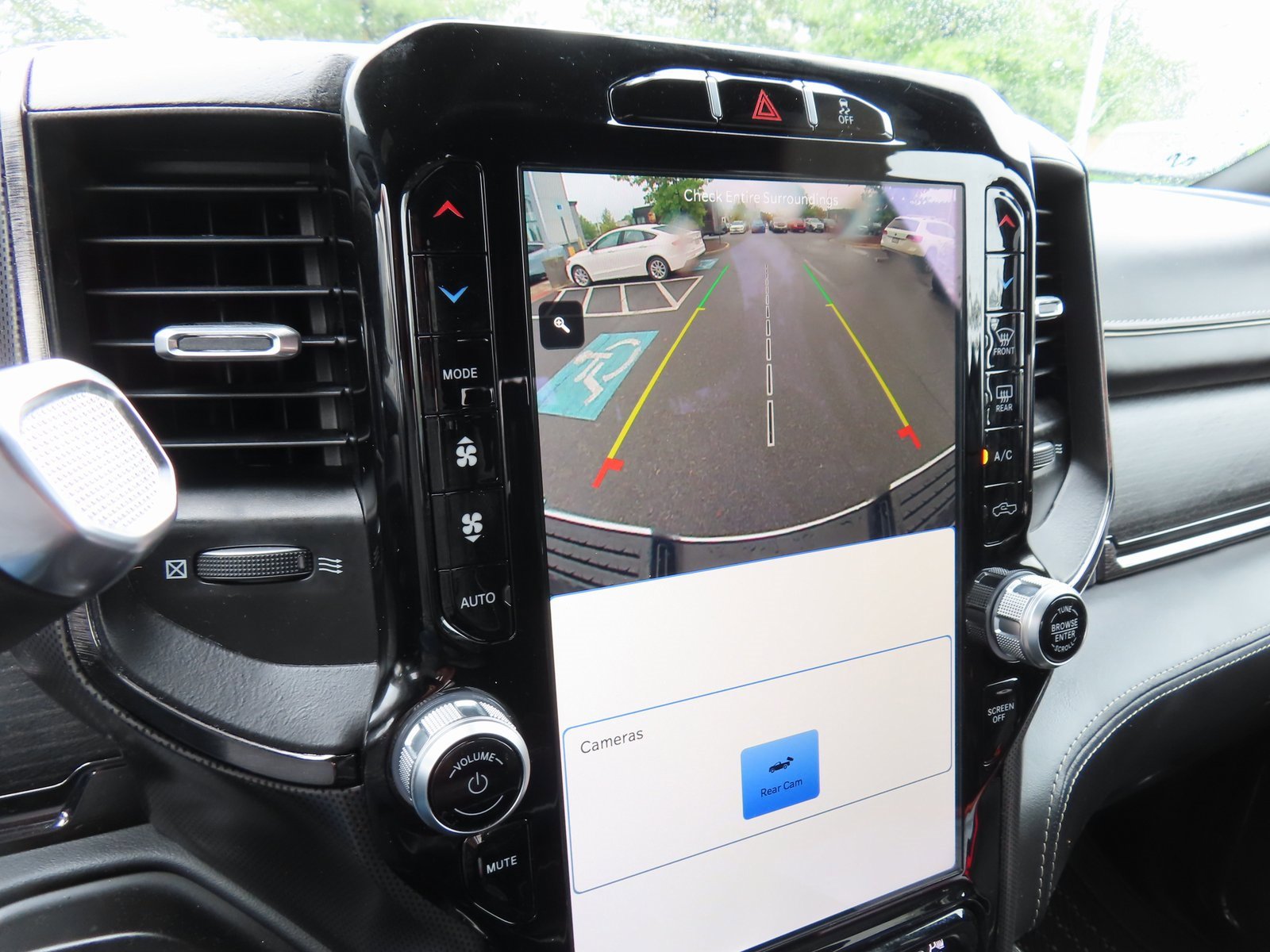 Used 2022 RAM 2500 Limited image 26