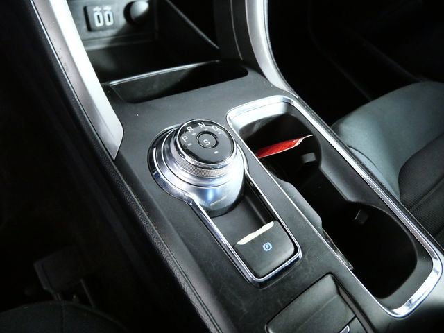 Used 2019 Ford Fusion SE image 19