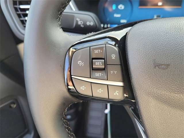 New 2025 Ford Escape SE w/ PHEV Premium Package image 11