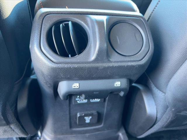 Used 2021 Jeep Wrangler Unlimited Rubicon image 11