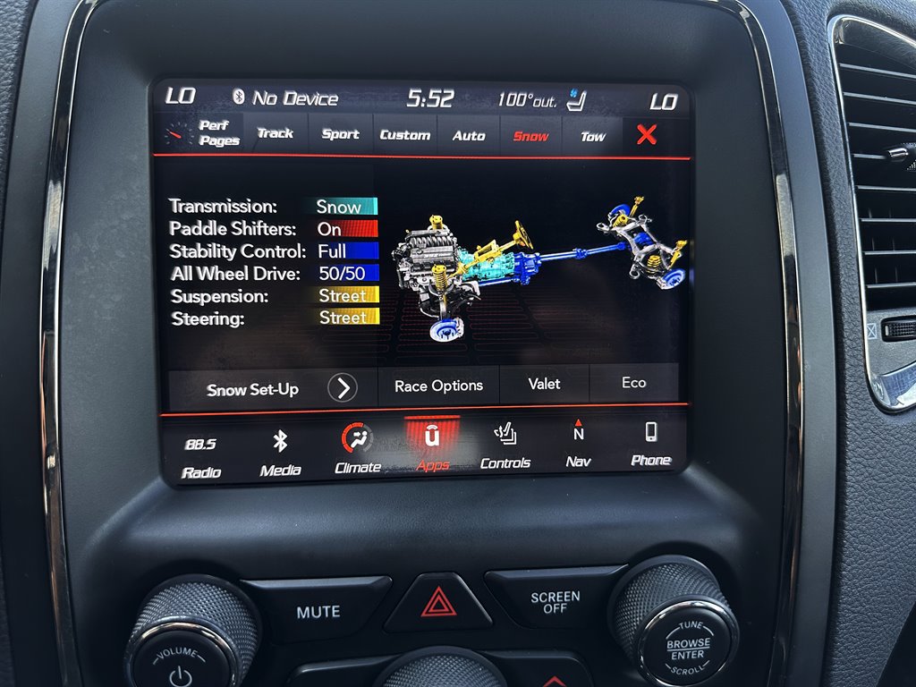 Used 2018 Dodge Durango SRT w/ Technology Group AWD/4WD image 14