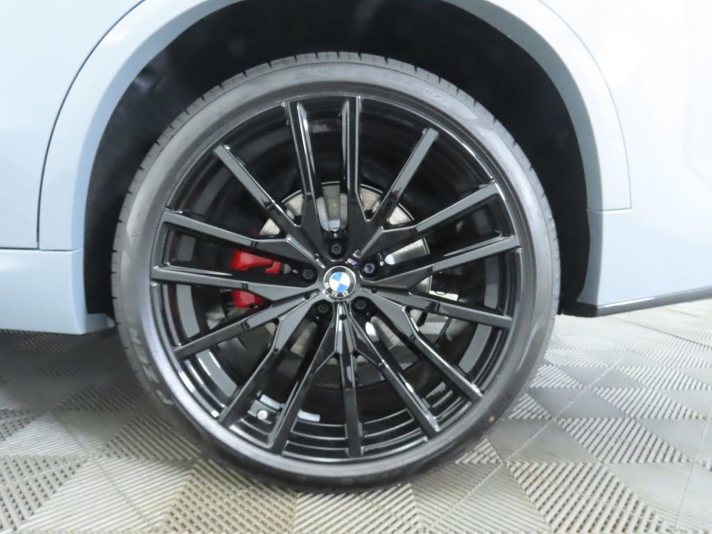 New 2026 BMW X5 xDrive40i w/ Executive Package image 32