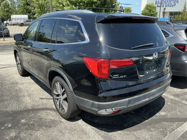 Used 2016 Honda Pilot Touring image 10