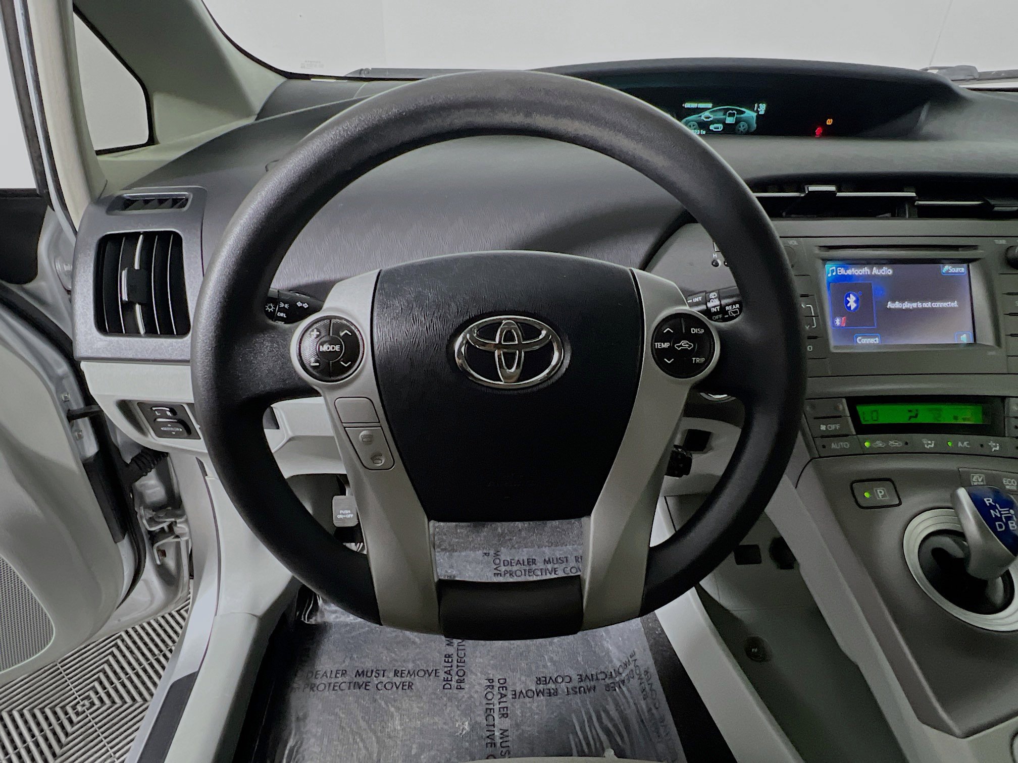 Used 2015 Toyota Prius Two image 17