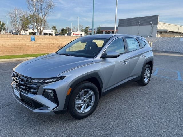 New 2026 Hyundai Tucson SE image 2