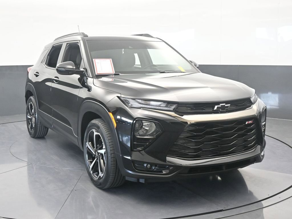 Used 2023 Chevrolet TrailBlazer RS w/ Convenience Package image 9