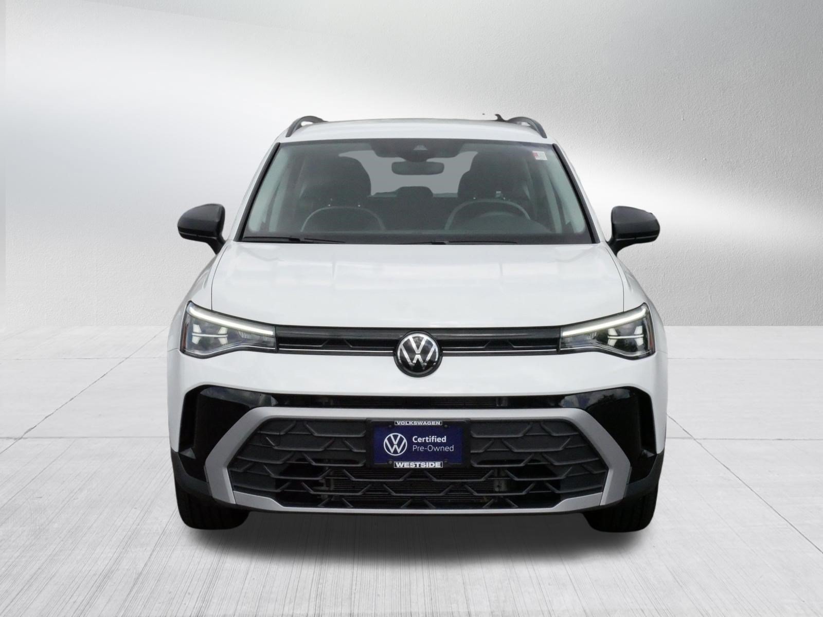 Certified 2025 Volkswagen Taos S FWD image 2
