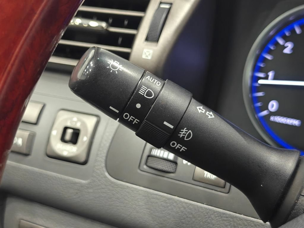 Used 2008 Lexus LX 570 4WD image 48