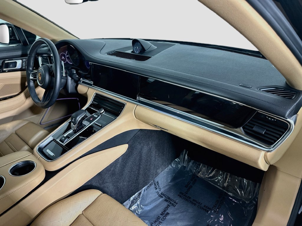 Certified 2021 Porsche Panamera RWD image 32