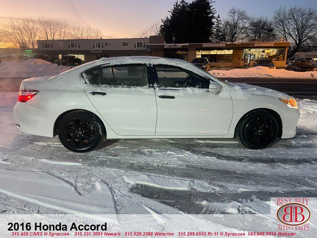 Used 2016 Honda Accord EX image 2