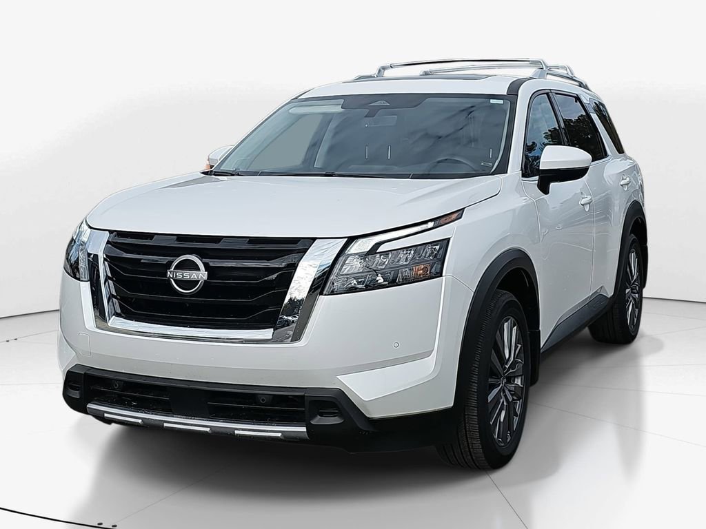 Used 2025 Nissan Pathfinder SL w/ SL Premium Package image 10