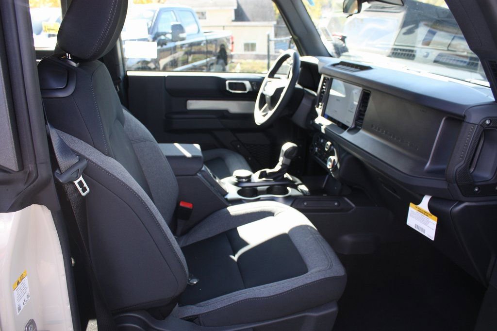 New 2025 Ford Bronco 2-Door w/ Sasquatch Package image 14