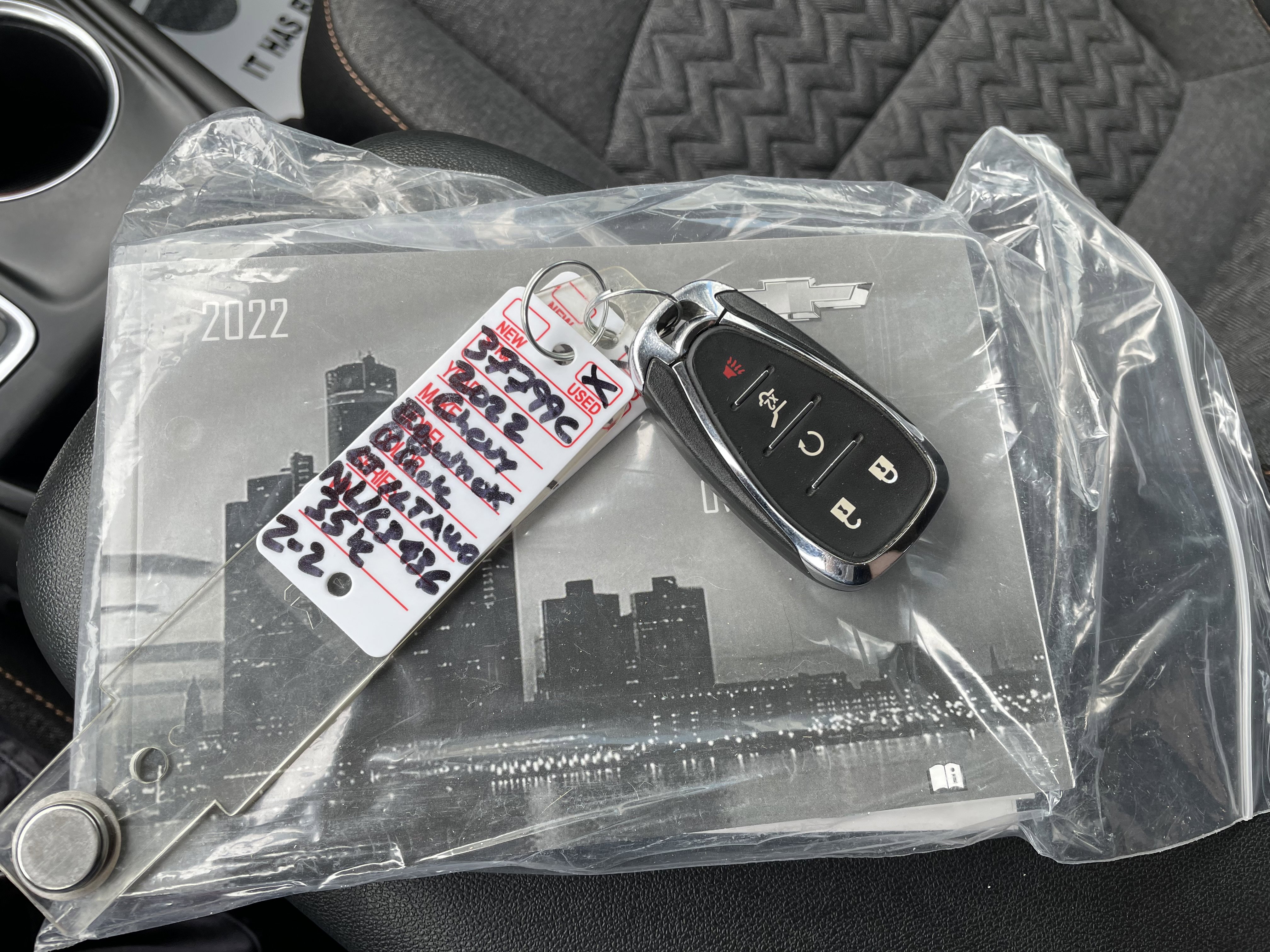 Used 2022 Chevrolet Equinox LT image 22