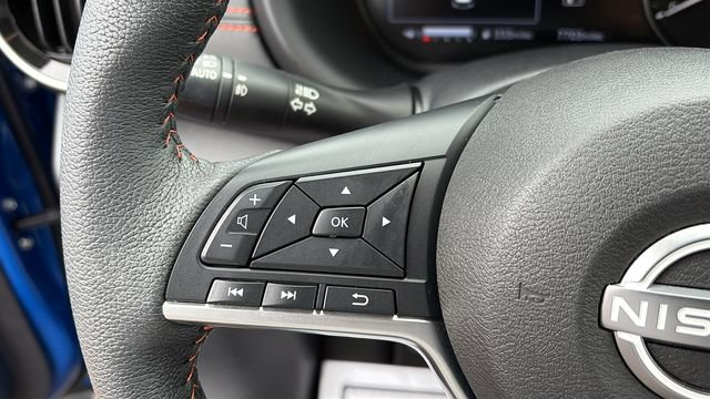 Certified 2024 Nissan Kicks SR w/ SR Premium Package FWD image 11