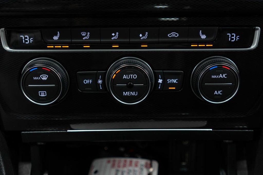 Used 2017 Volkswagen GTI Autobahn image 23