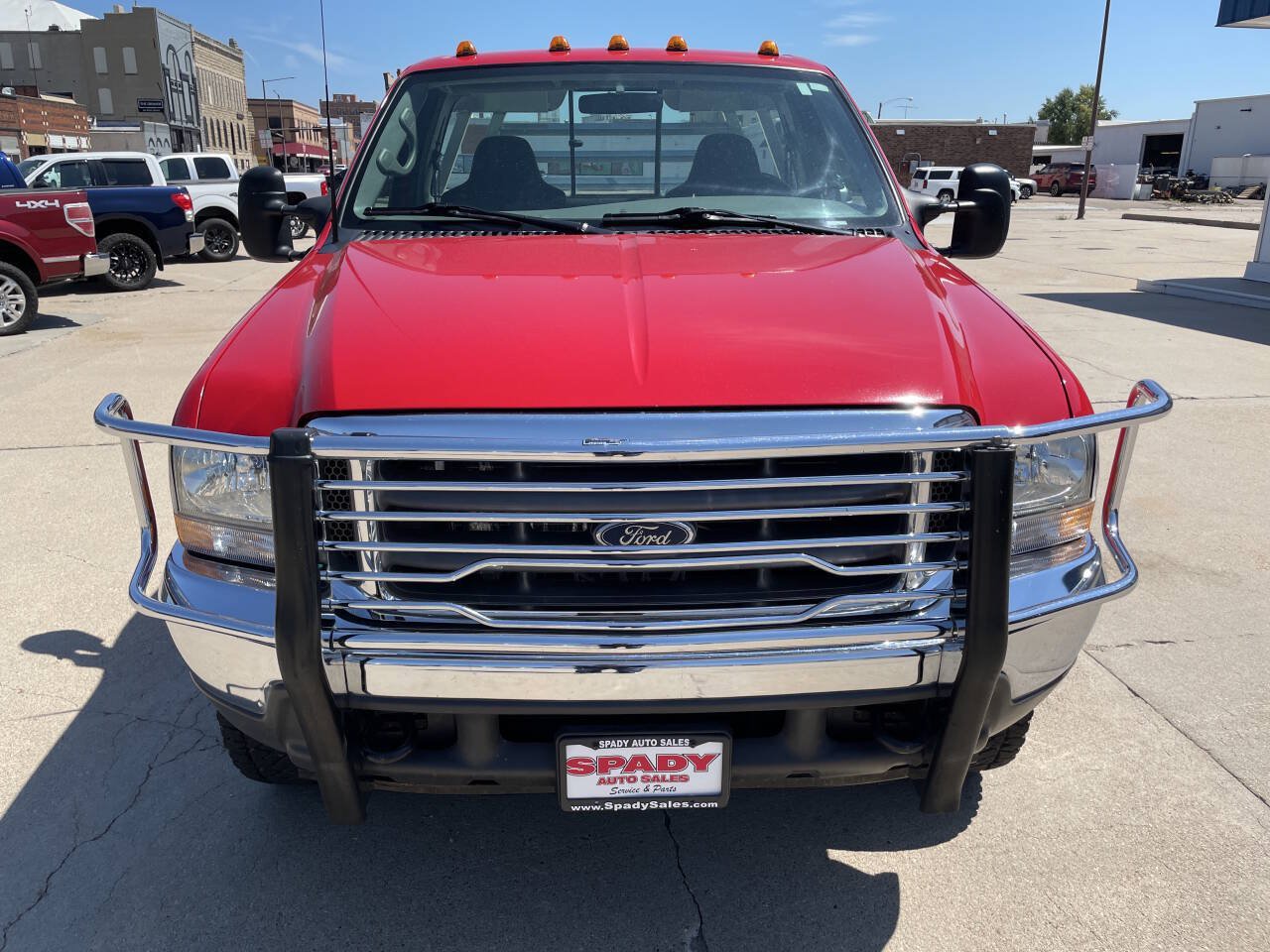 Used 2002 Ford F350 4x4 Regular Cab Super Duty image 8