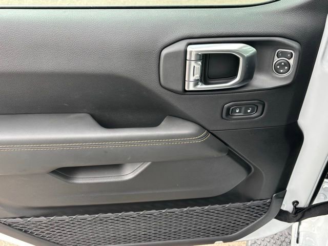New 2025 Jeep Wrangler Sahara image 21