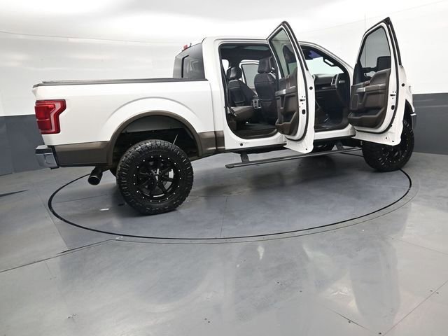 Used 2015 Ford F150 King Ranch w/ Equipment Group 601A Luxury AWD/4WD image 30