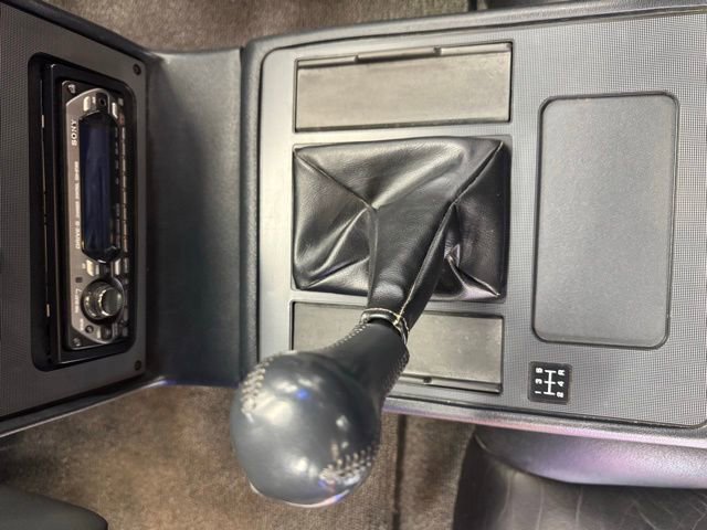 Used 1988 Pontiac Fiero image 18