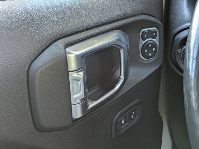 Used 2022 Jeep Gladiator Sport AWD/4WD image 24