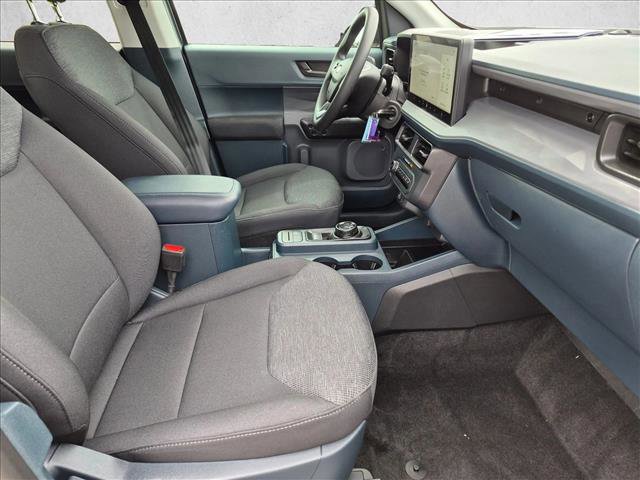 Certified 2025 Ford Maverick XL FWD image 22