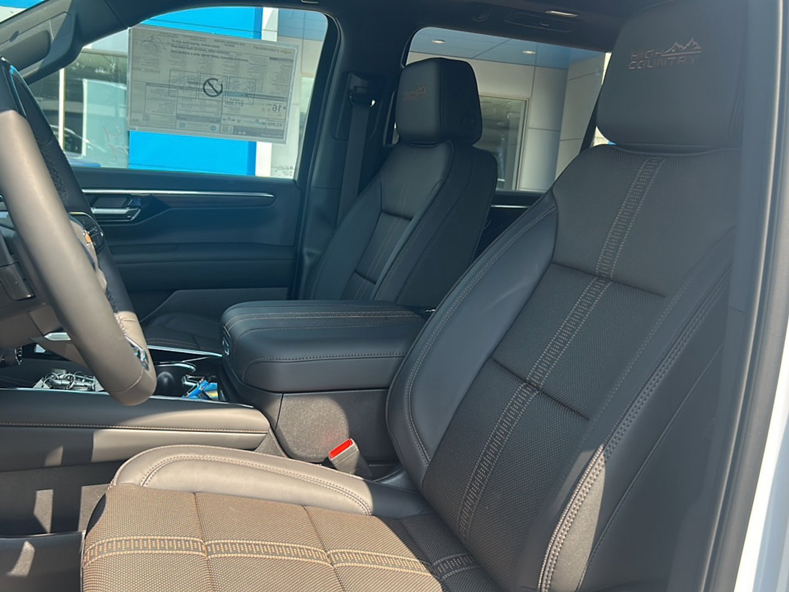 New 2026 Chevrolet Suburban High Country AWD/4WD image 12