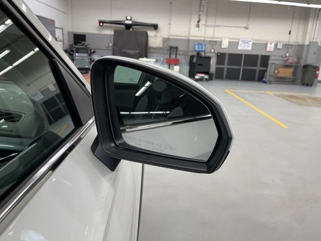 New 2026 Volkswagen Taos SEL AWD/4WD image 12