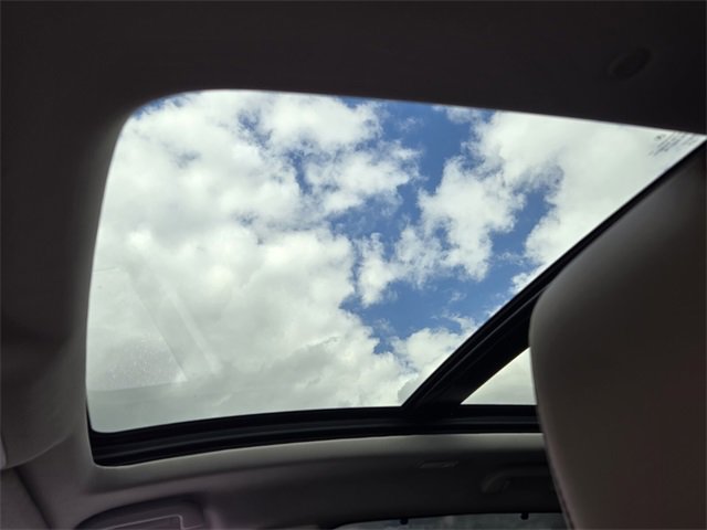 Certified 2024 Acura MDX FWD w/ Technology Package image 17