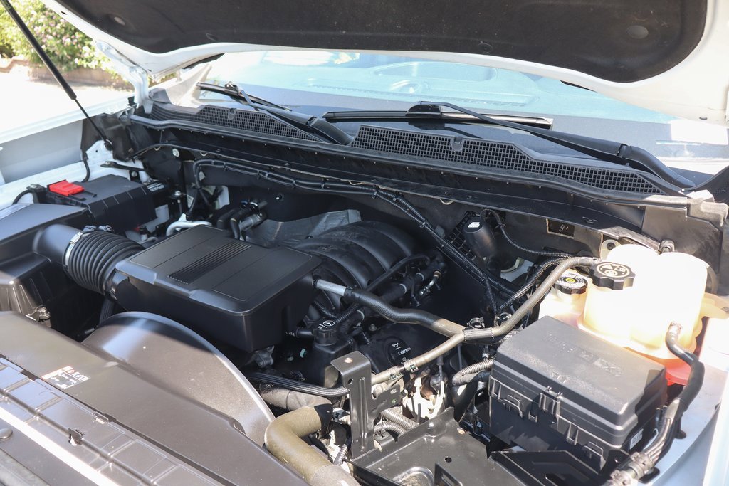 Used 2020 Chevrolet Silverado 2500 LT w/ Fleet Comfort Package image 12