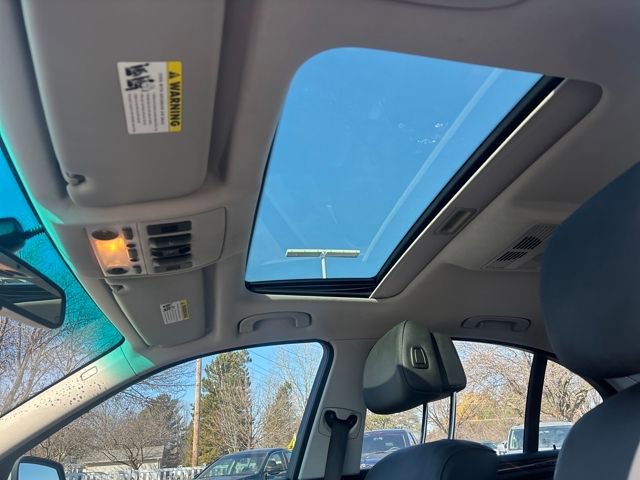 Used 2010 BMW 535i xDrive Sedan image 17