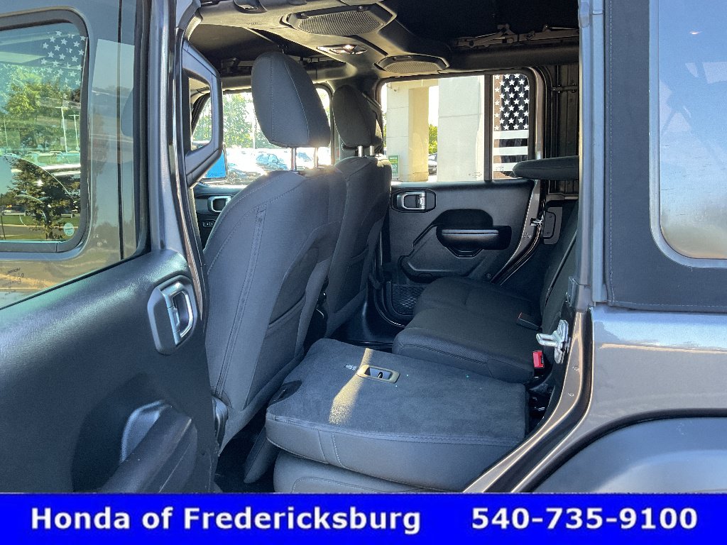 Used 2020 Jeep Wrangler Unlimited Sport AWD/4WD image 25