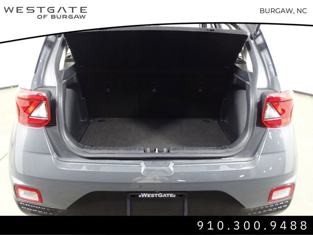 Used 2024 Hyundai Venue SEL image 10