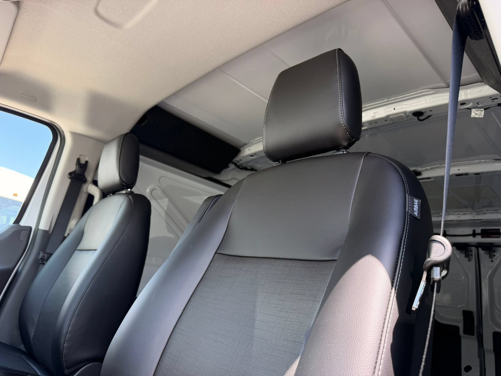 New 2026 Ford Transit 150 Low Roof RWD image 19
