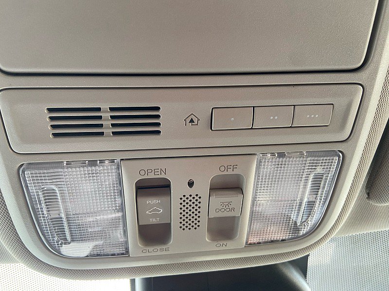 Used 2016 Honda Odyssey EX-L image 21