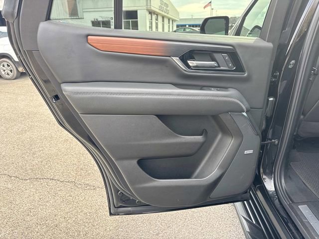 Used 2025 GMC Yukon Denali image 15