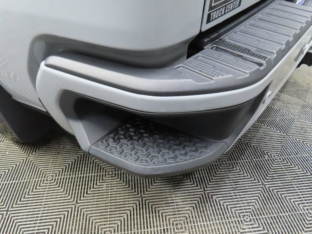 Used 2025 Chevrolet Silverado 1500 RST AWD/4WD image 49
