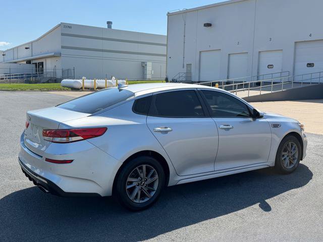 Used 2020 Kia Optima LX FWD image 4
