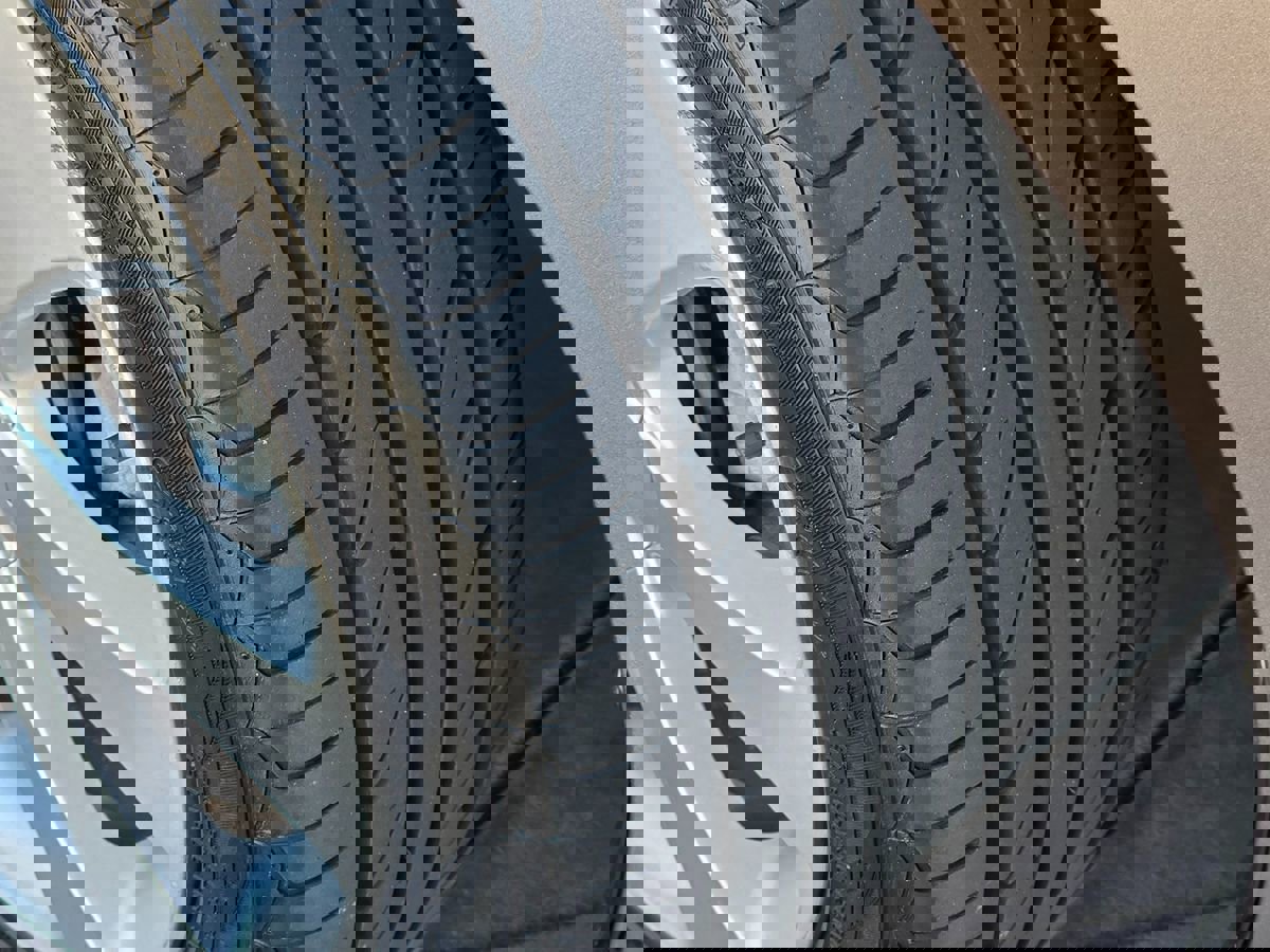 Used 2012 Hyundai Elantra Limited w/ Technology Pkg 5 image 18