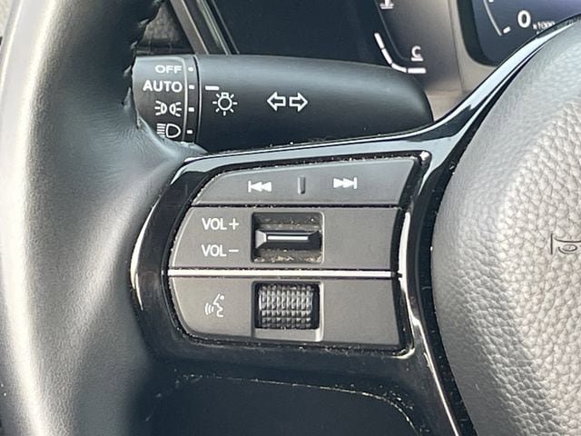 Used 2026 Honda CR-V EX-L image 12