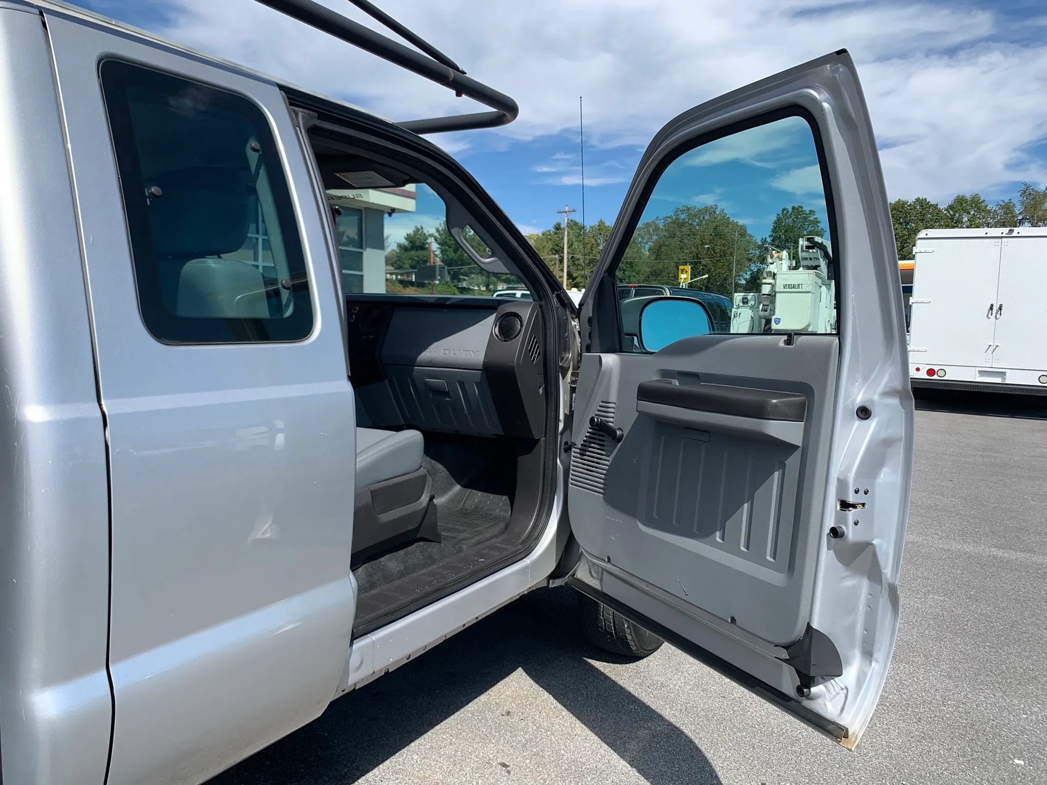 Used 2015 Ford F250 XL AWD/4WD image 18