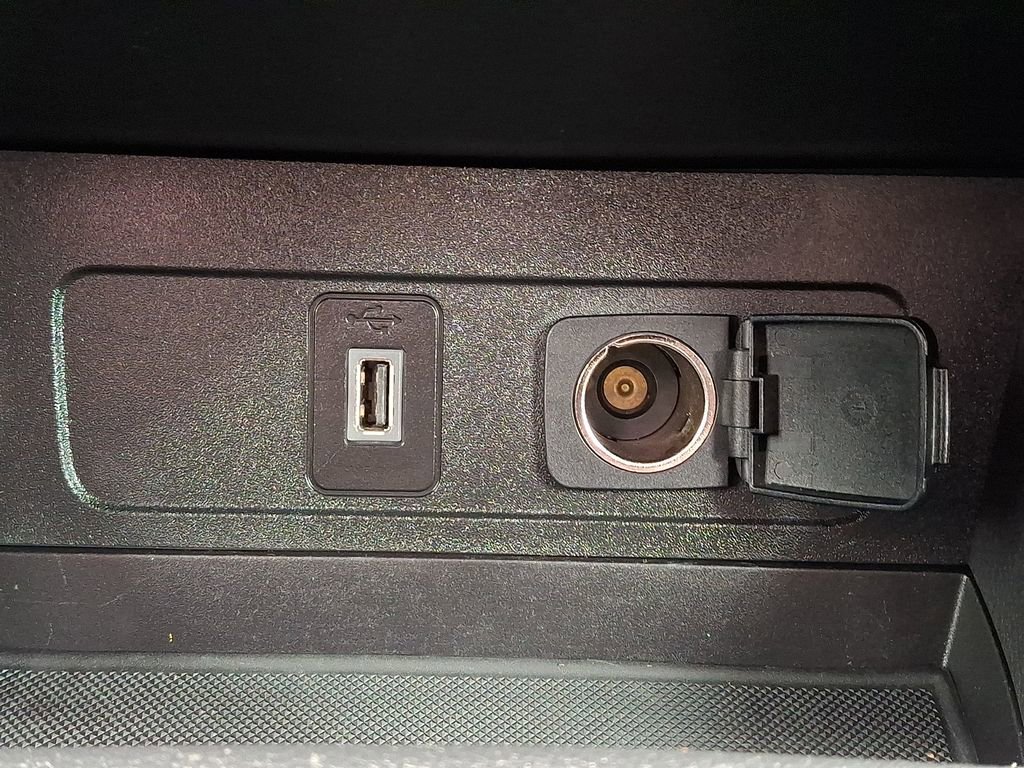 Certified 2018 Ford Escape SE image 24