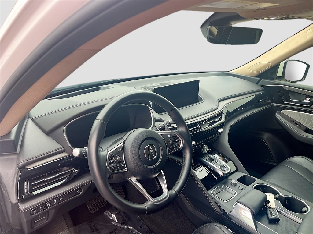 Used 2024 Acura MDX SH-AWD w/ Advance Package image 9