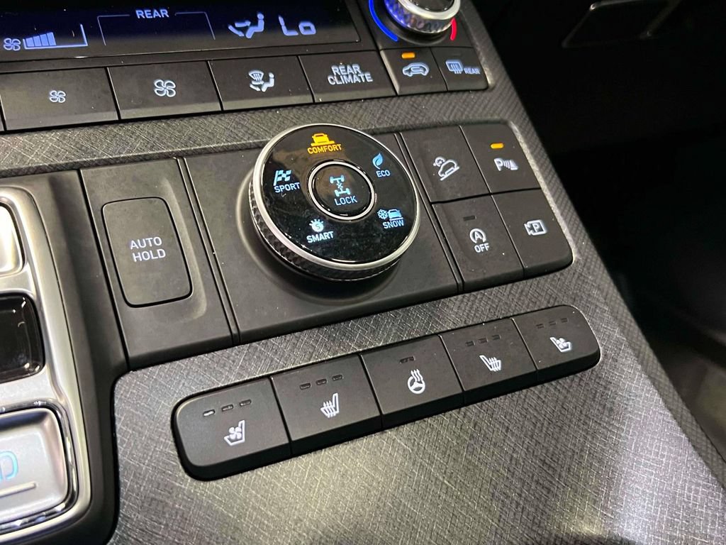 Used 2024 Hyundai Palisade Limited AWD/4WD image 34