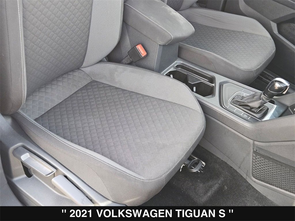 Used 2021 Volkswagen Tiguan S image 32