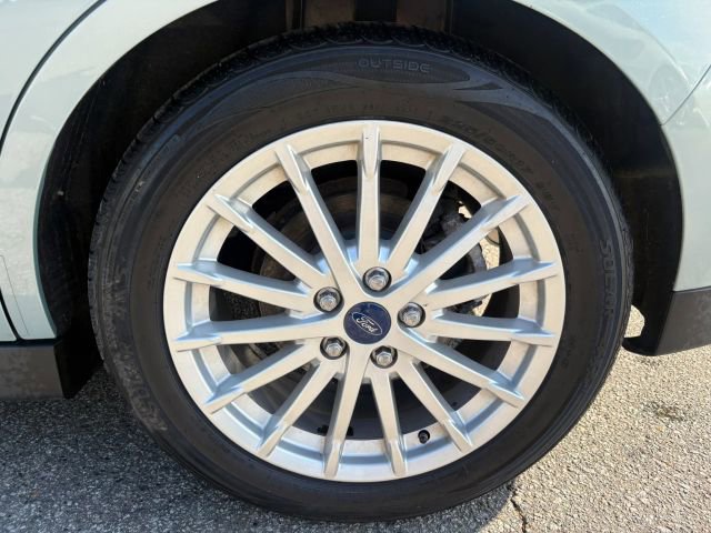Used 2013 Ford C-MAX SE image 10