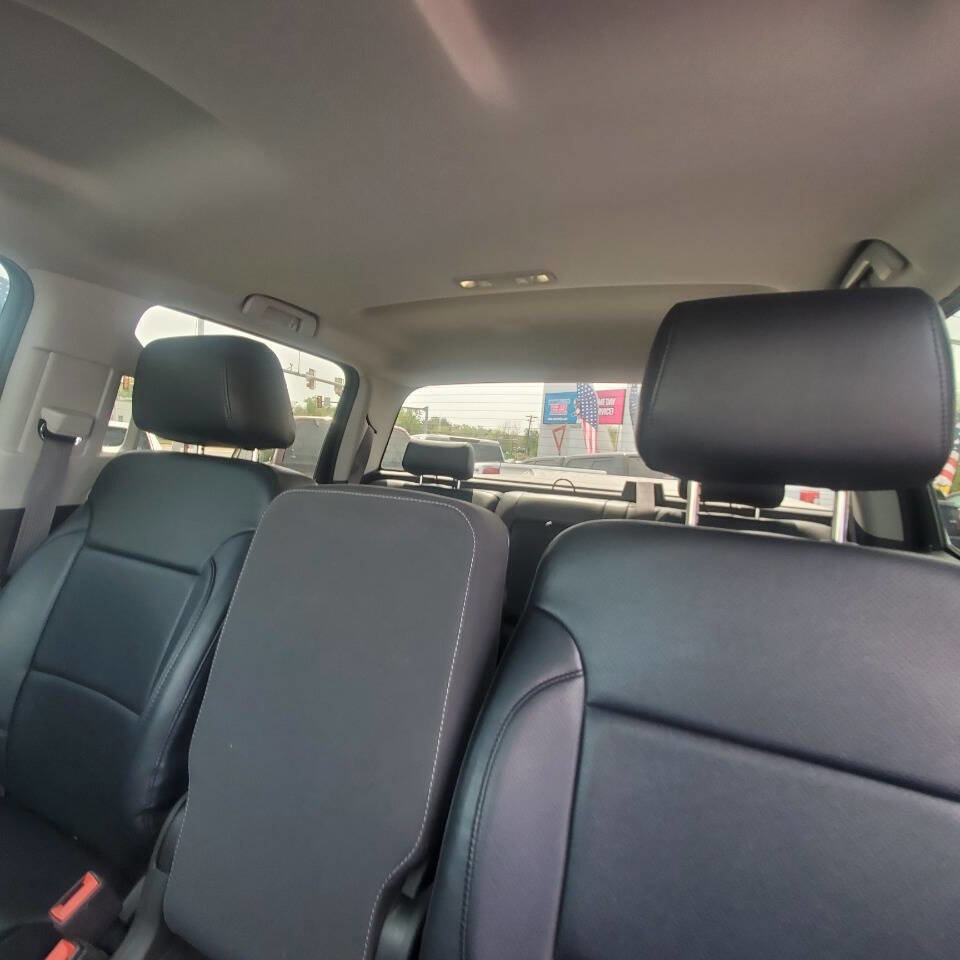 Used 2017 Chevrolet Silverado 1500 LT w/ All Star Edition image 26